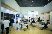 鸿雁iHouse智能面板新品亮相广州建博会