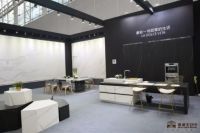 直击广州建博会——德利丰大岩板玩出新高度 开展首日引爆全场