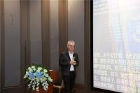 意大利的东北人国际设计艺术大师毕达宁：品米兰周设计潮流 谈数字家装智能未来