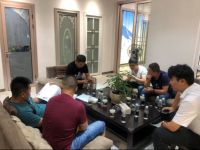 欧杰斯门窗迎来参观浪潮，厂区人头涌动，大巴频繁往返