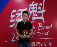 可罗雅董事长包林江：找准定位和方向 做行业佼佼者