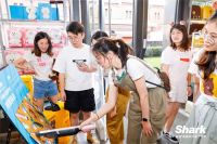 Shark鲨客丨LINE FRIENDS推出情侣款随手吸，根本Hold不住！