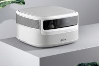 四千元左右投影仪推荐，买坚果J9还是当贝F1？