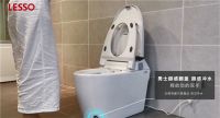 联塑智能脚感座便器：优雅如厕，智能更懂你