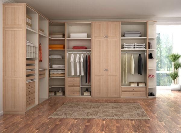 房间有定制衣柜 如何速换木地板