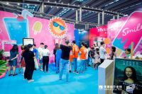 为了解密微笑，蒙娜丽莎开了个微笑研究所