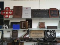 十几秒的话，铸艺标识办公家具用十几年时间去缔造