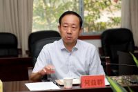 龙晓华会见力源兄弟实业集团董事长向建华深入交流投资事