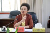 龙晓华会见力源兄弟实业集团董事长向建华深入交流投资事