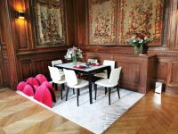 顾家家居国货匠心出海，浪漫巴黎邂逅东方仙境