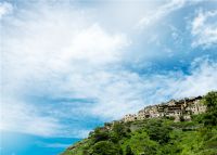 索菲亚关注千年羌绣文化 携手稀捍行动“绣出美好”生活