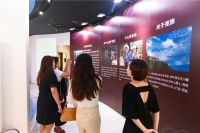 索菲亚关注千年羌绣文化 携手稀捍行动“绣出美好”生活