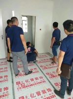 土巴兔平台亿晋装饰工地巡检：品质和口碑赢得市场