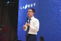 主动进攻！LAZBOY（中国）经销商大会“浪漫来袭”