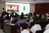 荣获双产业绿色认证，康辉木业5000方全屋展厅首次亮相