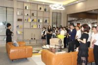 荣获双产业绿色认证，康辉木业5000方全屋展厅首次亮相