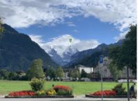 大爱欧洲游，爱依瑞斯携“爱粉”浪迹欧洲