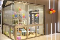 枫景无框窗新馆盛装开业，黄雅莉空降厦门引爆全场