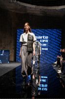 卡萨帝“黑标”系列上海时装周首发：顶级生活方式的生活标准体系