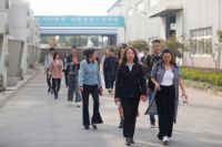 “质造·三人行”走进兔宝宝工厂 这些家居“黑科技”让人惊呆了！