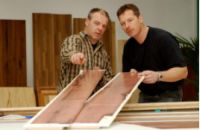 走近德尔地板华东生产基地