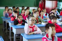 海信天玑冰箱·雨辰公益助学走进重庆市綦江区民族小学