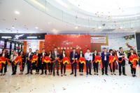 入驻品牌大本营，Signeo德国诗珑漆喜盈门旗舰店盛大开业