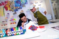 海尔鞋联网联合FOSS推出行业首个物联网鞋生态体验店