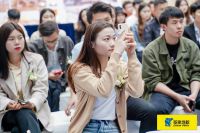 独家 | 李红：寻找底层逻辑，用材料重构设计语境