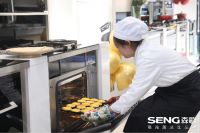 吕颂贤空降成都，与森歌集成灶开启11月粉丝节盛惠