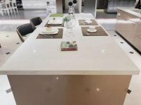 厨房台面一定要选易清洁的！做完家务你就懂了