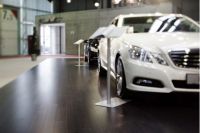 享受快意驰骋 凯得地板国际汽车展厅案例集锦