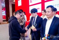 佳歌集成灶荣获金瑞奖“2019年度集成灶十大影响力品牌”