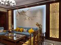 【领绣】这是一套豪宅 刺绣 布与实木相搭配