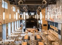 新西兰设计师 | 北京老厂房成花园酒吧 不走硬朗工业风