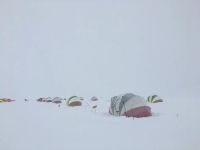 华耐登山队成功到达南极极点  全球征无止境7+2圆满收官