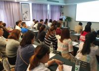 铿固门窗与经销商通力协作，实现1+1大于2