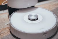 元旦就送联想智能扫地机器人 智能生活之选