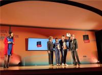 理想卫浴出席2020德国标志性设计奖颁奖典礼，捧得“至尊大奖”