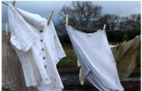 白衬衣领子发黄怎么洗白，教你清洗小妙招