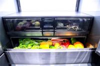 用杀菌、保鲜守护健康，卡萨帝冰箱一个都不少