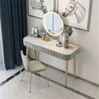 钢铁百炼亦成柔，艺丰盛住宅家具演绎铁艺温柔