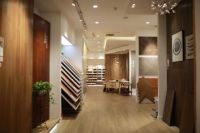 世友地板她“友”话说 代理商篇：女人从不该为自己设限