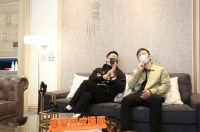 奥普家居总裁在线指导，两天刷新家居风格，让冠军车手住“新家”