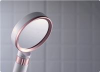 小米有品上新diiib大白除氯美容花洒，媲美takagi、14K金