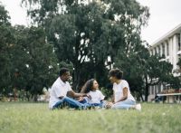 【宏绣墙布】健康家庭 宏绣只需这样做