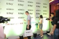 冯易进出席易百国际设计重庆黔江品牌发布会