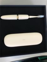 行业首创 V型手柄，TCL·XESS D3光波双净牙刷了解下