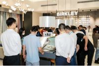 柏克利千人招商峰会创行业记录