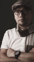 ​​酷+设计先锋 | 张雪峰：或盛放，或沉淀，热爱当下的选择。